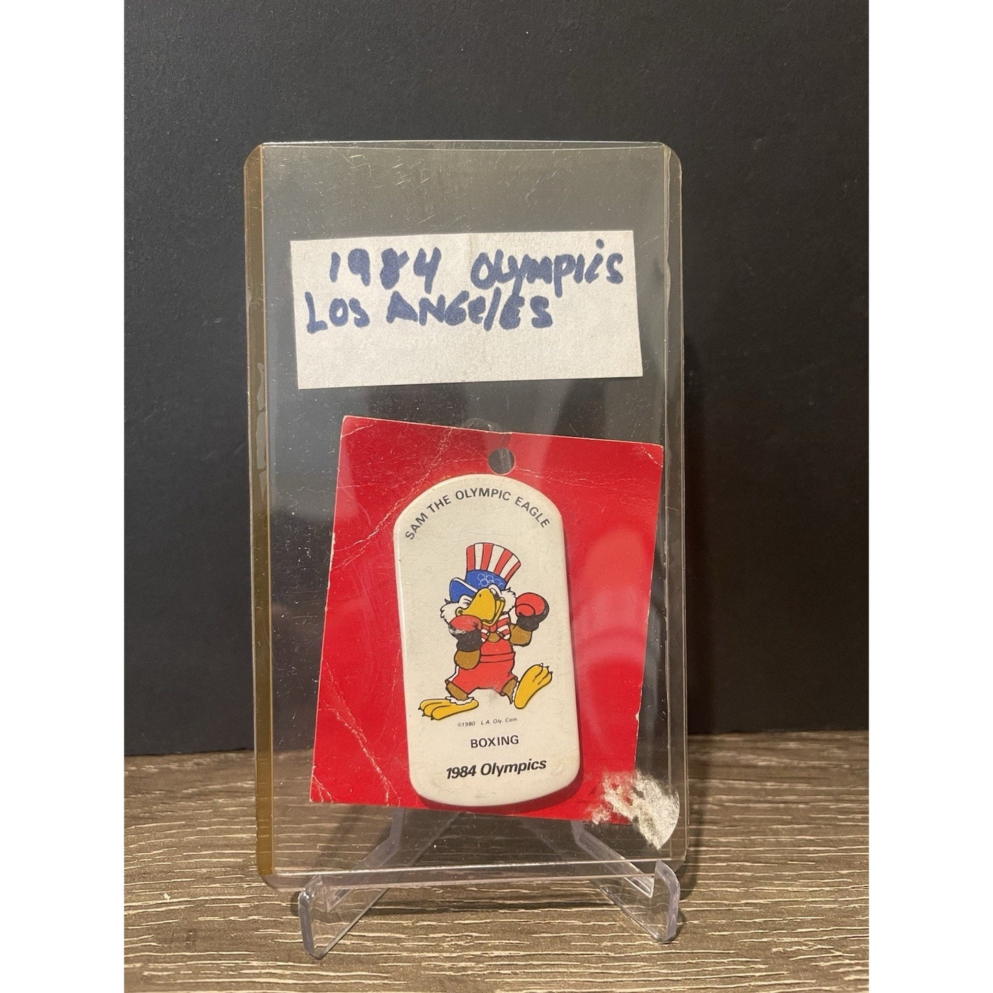 Los Angeles 1984 Olympics Button Pin Sam Olympic Eagle Official Mascot boxing